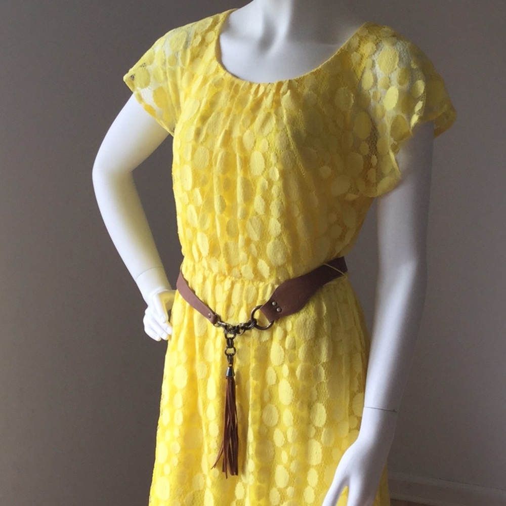 Roz & Ali Lace Overlay Yellow Summer Dress Size 4
